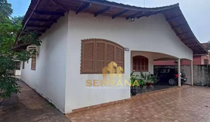 CASA A VENDA NA REGIÃO DO PORTAL DA FOZ EM FOZ DO IGUAÇU-PR