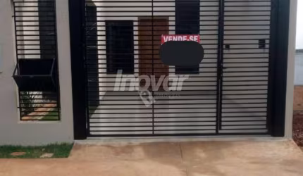 Vende-se casa no Jardim Coopagro no valor de 450 Mil | Com area de festa...