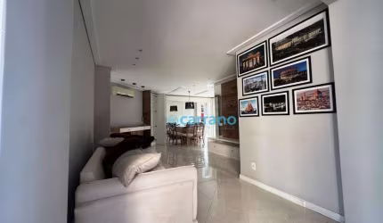 Apartamento SEMI-MOBILIADO com 3 dormitórios(1suíte) para alugar por R$ 7.199/mês - Agronômica - Florianópolis/SC