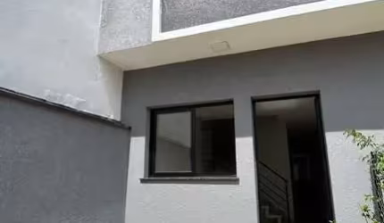 Casa com 2 quartos à venda na Rua José Marte, 2, Jardim Piazza di Roma, Sorocaba por R$ 320.000