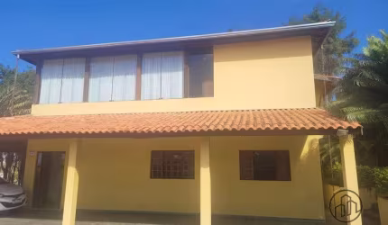 Chácara / sítio com 6 quartos à venda na Rua Joana Ramos de Moura, 347, Centro, Araçoiaba da Serra por R$ 670.000
