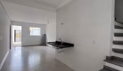 Casa com 2 quartos à venda na Márcio Fernando Rocha, 15, Jardim Santa Bárbara, Sorocaba por R$ 280.000
