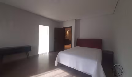 Casa em condomínio fechado com 3 quartos à venda na Rua Lituânia, 870, Jardim Guadalajara, Sorocaba por R$ 4.000.000