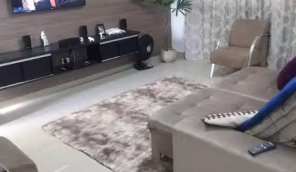 Casa com 3 quartos à venda na Dulce de Oliveira Oliva, 50, Parque São Bento, Sorocaba por R$ 297.000