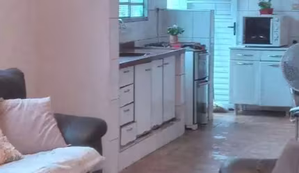 Casa com 2 quartos à venda na Comendador Oetterer, 711, Vila Carvalho, Sorocaba por R$ 270.000