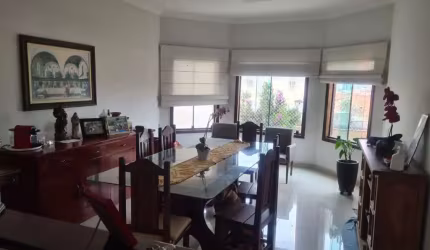 Casa em condomínio fechado com 3 quartos à venda na Fernando Stecca, 661, Iporanga, Sorocaba por R$ 980.000
