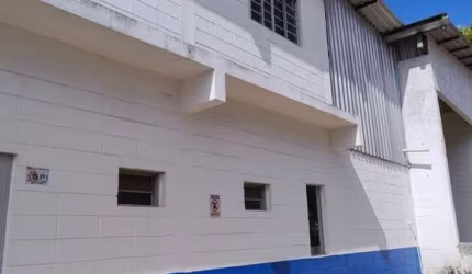 Barracão / Galpão / Depósito para alugar na Wika Ursula Wiegand, 139, Zona Industrial, Iperó por R$ 2.550