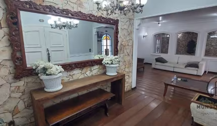Casa com 3 quartos para alugar na Pereira da Silva, 1406, Jardim Santa Rosália, Sorocaba por R$ 10.000