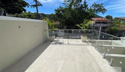 Casa com 4 quartos à venda na Rua Luiz Eduardo Lobo, Itaipu, Niterói, 180 m2 por R$ 1.200.000