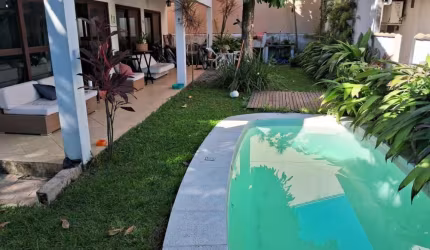 Casa com 3 quartos à venda na Loteamento Cafuba, Piratininga, Niterói, 348 m2 por R$ 875.000
