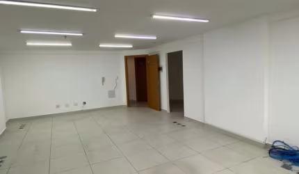 Sala comercial com 1 sala para alugar na Vila Mathias, Santos , 105 m2 por R$ 5.800