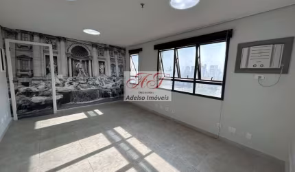 Sala Comercial de Alto Padrão no Coração de Santos-SP, Bairro Macuco: 1 Sala, 1 Banheiro, 1 Vaga, 58m²!