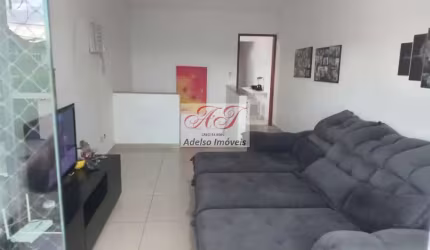 Imperdível oportunidade: Casa à venda na Cidade Náutica, São Vicente-SP, com 2 quartos, 1 sala, 1 banheiro e 85m² de área!