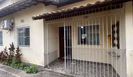 Casa com 1 quarto à venda, 42 m² por R$ 190.000 - Itapeba - Maricá/RJ