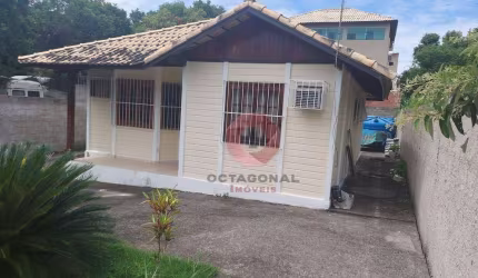Casa com 2 dormitórios à venda, 60 m² por R$ 300.000,00 - Jacaroá - Maricá/RJ