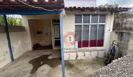 Casa com 2 dormitórios à venda, 80 m² por R$ 380.000 - Centro - Maricá/RJ