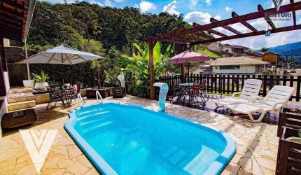 Casa com 4 dormitórios à venda, 156 m² por R$ 730.000,00 - Progresso - Blumenau/SC