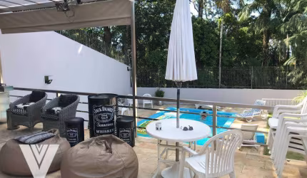 Casa com 3 dormitórios à venda, 326 m² por R$ 1.700.000,00 - Escola Agrícola - Blumenau/SC