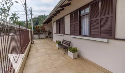 Casa com 3 dormitórios à venda, 246 m² por R$ 580.000,00 - Velha - Blumenau/SC