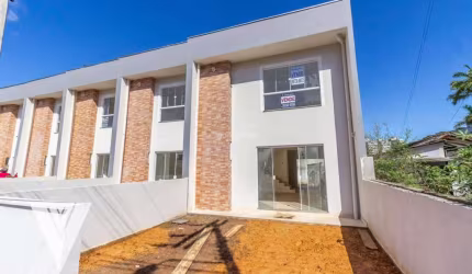 Casa com 2 dormitórios à venda, 83 m² por R$ 395.000,00 - Velha - Blumenau/SC