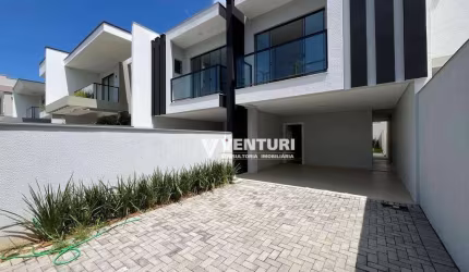 Casa com 3 dormitórios à venda, 151 m² por R$ 775.000,00 - Ponta Aguda - Blumenau/SC