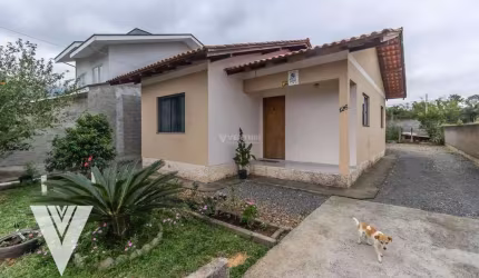 Casa com 3 dormitórios à venda, 65 m² por R$ 420.000,00 - Warnow - Indaial/SC