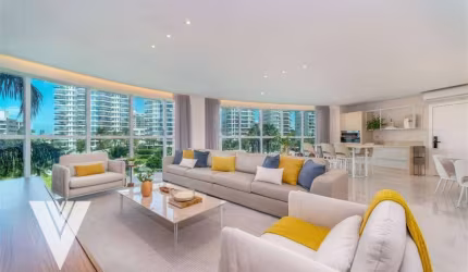 Apartamento com 4 suítes, sendo 1 MASTER com hidromassagem à venda, 226 m² por R$ 8.400.000 - Praia Brava de Itajaí - Itajaí/SC
