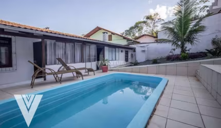 Casa com 3 dormitórios à venda, 169 m² por R$ 680.000,00 - Água Verde - Blumenau/SC