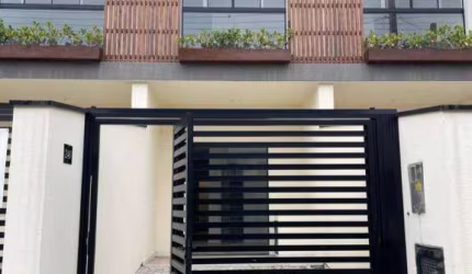 Casa com 2 dormitórios à venda, 90 m² por R$ 420.000,00 - Água Verde - Blumenau/SC