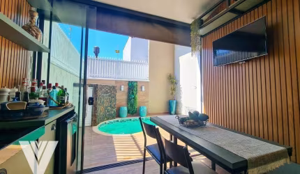 Casa com 3 dormitórios à venda, 144 m² por R$ 998.000,00 - Água Verde - Blumenau/SC