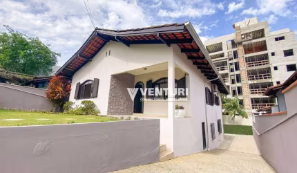Casa com 5 dormitórios à venda, 167 m² por R$ 1.600.000,00 - Vorstadt - Blumenau/SC
