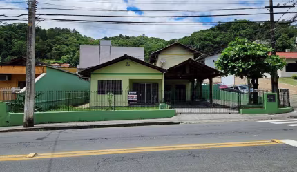 Casa com 2 dormitórios à venda, 480 m² por R$ 750.000,00 - Velha - Blumenau/SC