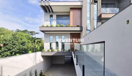 Casa com 3 dormitórios, sendo 1 suíte à venda, 188 m² por R$ 895.000 - Fortaleza - Blumenau/SC