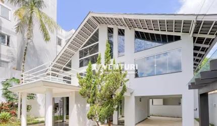 Casa com 3 dormitórios para alugar, 235 m² por R$ 5.656,00/mês - Velha - Blumenau/SC