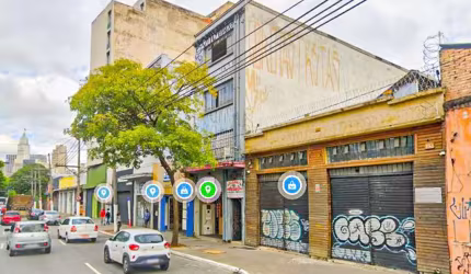 Loja de rua para venda, 743m²