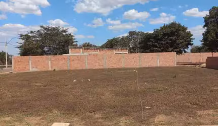 Terreno residencial para venda, 225m²