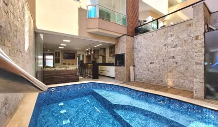 Casa tipo para venda com 3 quartos, sendo 3 suítes, 217m²