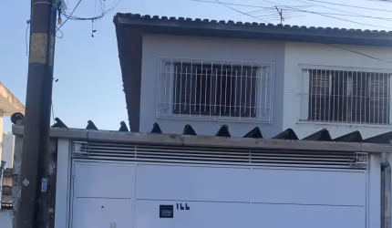 ***Valor Imperdível!!!***
Excelente Sobrado, ótima localização