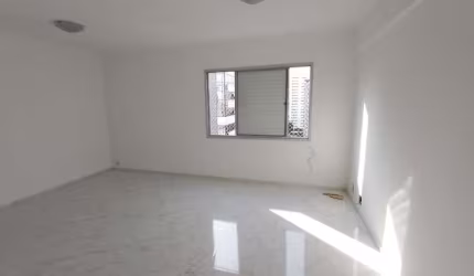 Apartamento com 1 quarto à venda em Moema, São Paulo , 31 m2 por R$ 450.000