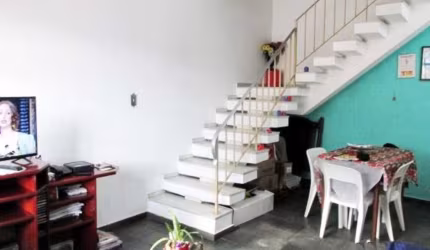 Casa com 2 quartos à venda no Moinho Velho, São Paulo , 88 m2 por R$ 450.000