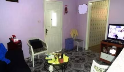 Casa com 3 quartos à venda no Jardim Botucatu, São Paulo , 180 m2 por R$ 440.000