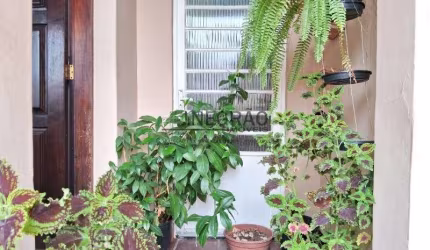 Casa com 4 quartos à venda na Vila Brasílio Machado, São Paulo , 178 m2 por R$ 900.000