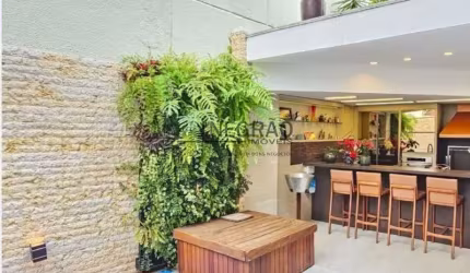 Residência de luxo em condomínio exclusivo em Moema, São Paulo-SP: 3 quartos, 3 suítes, 3 salas, 5 banheiros, 4 vagas, A/C 212m².