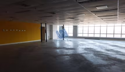 Sala Comercial Para Locação Com Área de770,00 m2 no Suarez Trade no Caminho das Arvores