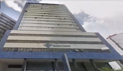 Prédio comercial com 8.298,34 m² para locação na Tancredo Neves