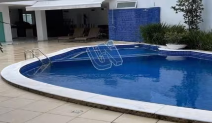 Casa com 3 Suítes sendo 1 com closet 530m2 em Vilas do Atlântico