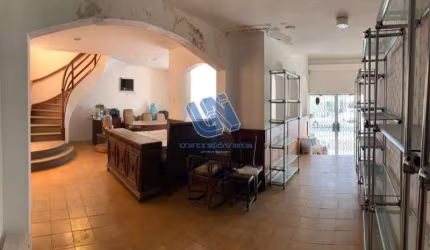 Excelente Casa Comercial na Graça467m2