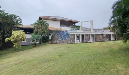 Casa em condominio duplex 6 Suítes em Lauro de Freitas com 1.250m2