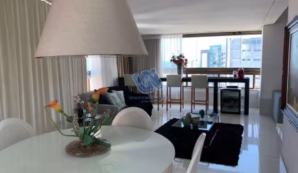 Apartamento a venda na Graça 4 Quartos Suítes 200m2 4 vagas infraestrutura andar alto.