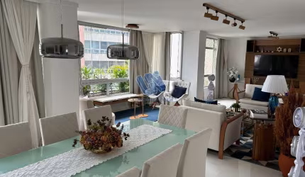Apartamento 4 quartos sendo 2 suítes 270m2 na Graça
